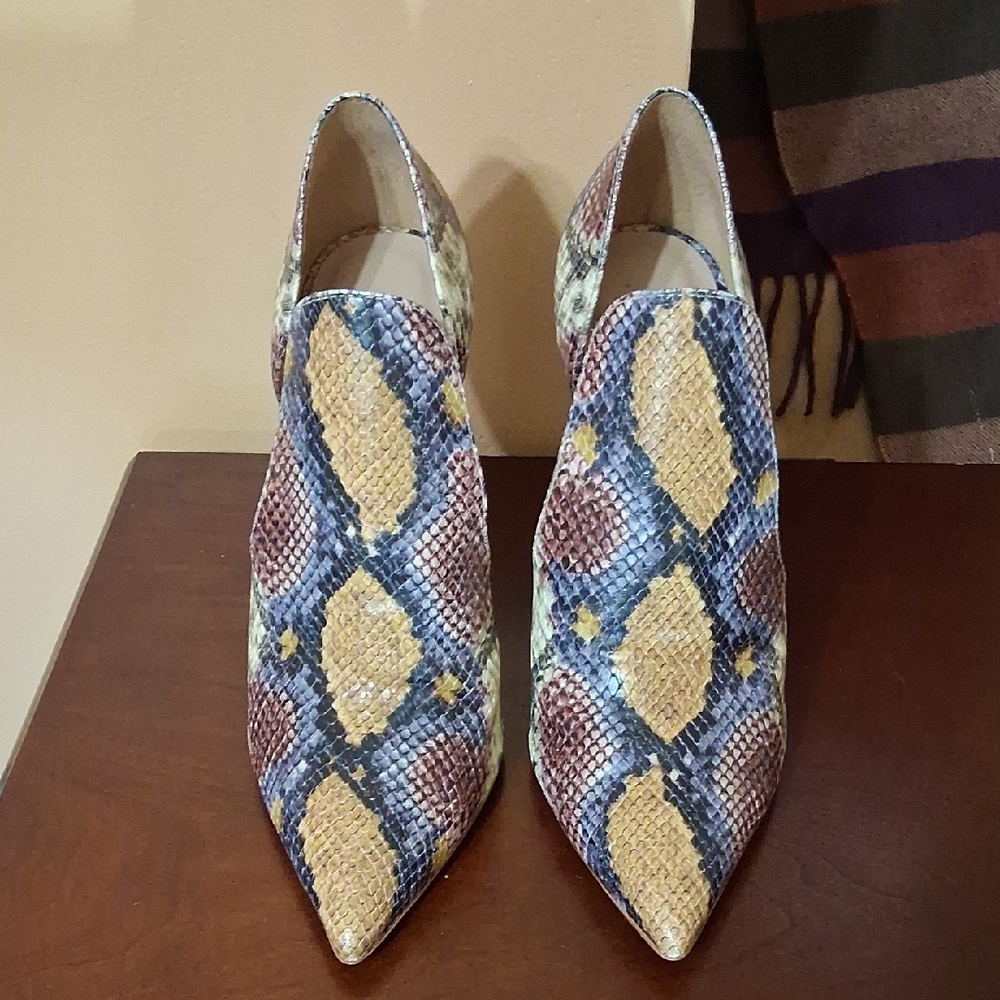 Steve Madden DOLLY/DOLL01S1. Multicolor Snakeskin Heels. 7 1/2M. Made In Brazil. - Picture 4 of 14